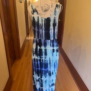 So brand Navy Tie Dye Maxi Dress